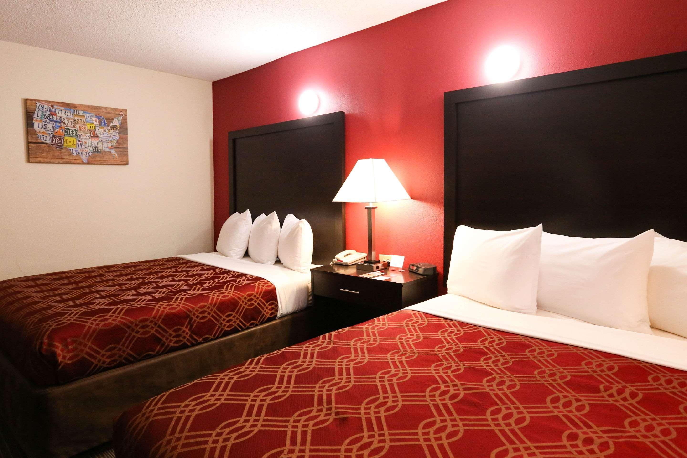 Econo Lodge Inn & Suites Greenville Eksteriør bilde