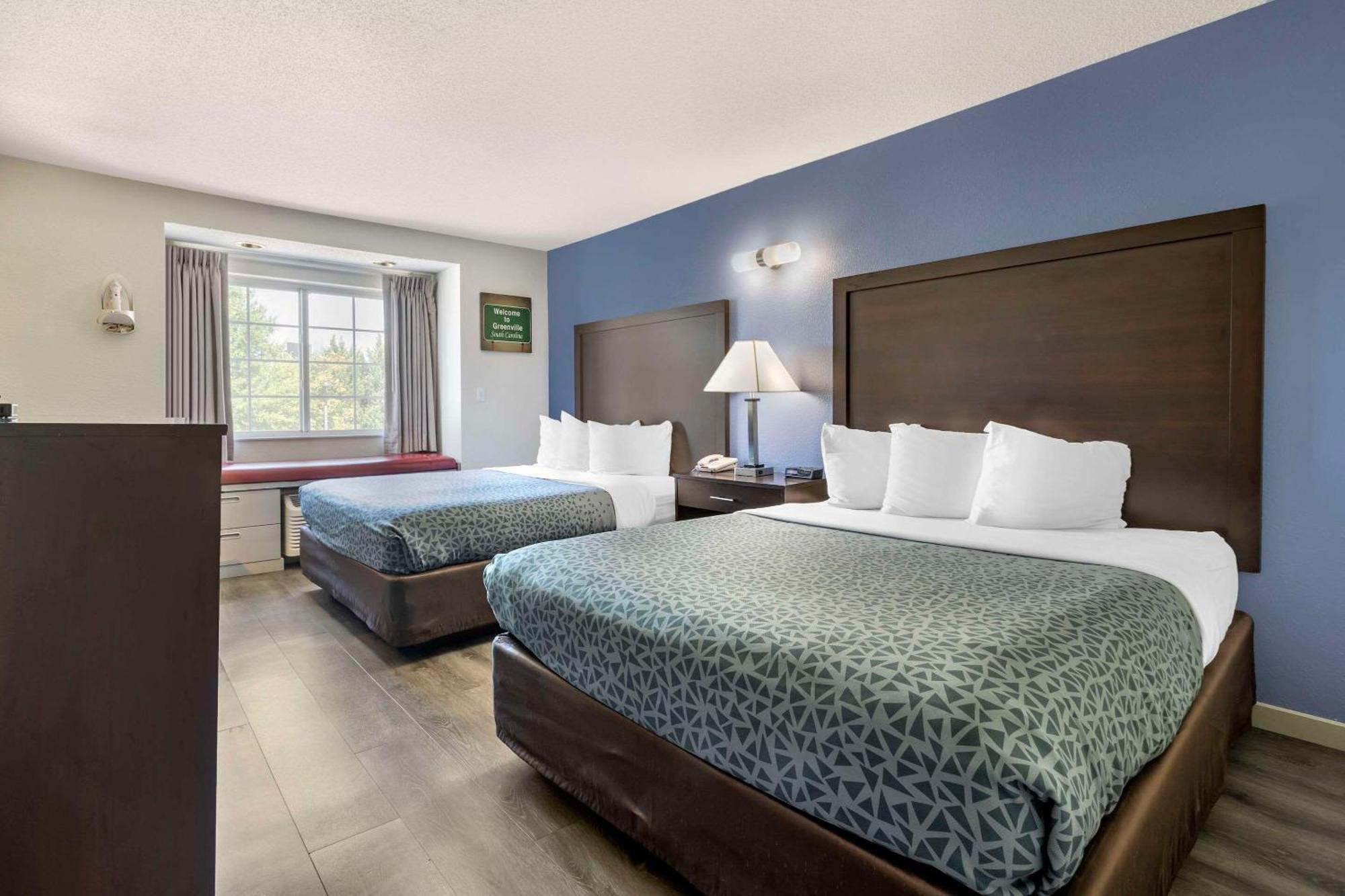Econo Lodge Inn & Suites Greenville Eksteriør bilde