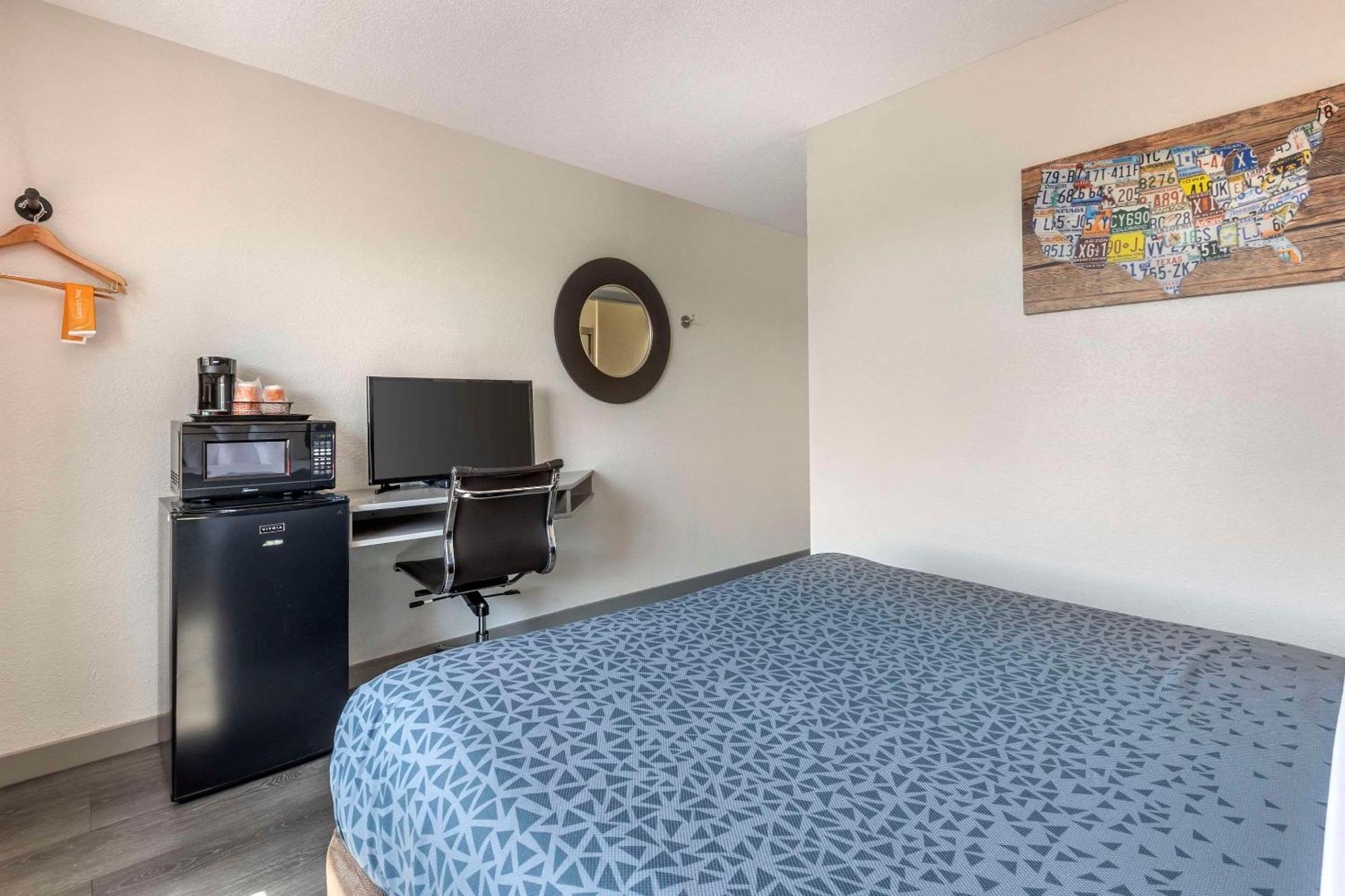 Econo Lodge Inn & Suites Greenville Eksteriør bilde