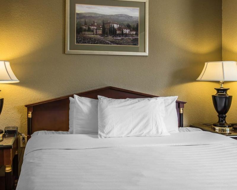 Econo Lodge Inn & Suites Greenville Eksteriør bilde